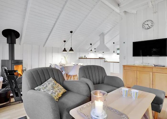Feriehus Three-bedroom In *